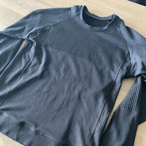 Lululemon Engineered Warmth Sweater - Large - Black
